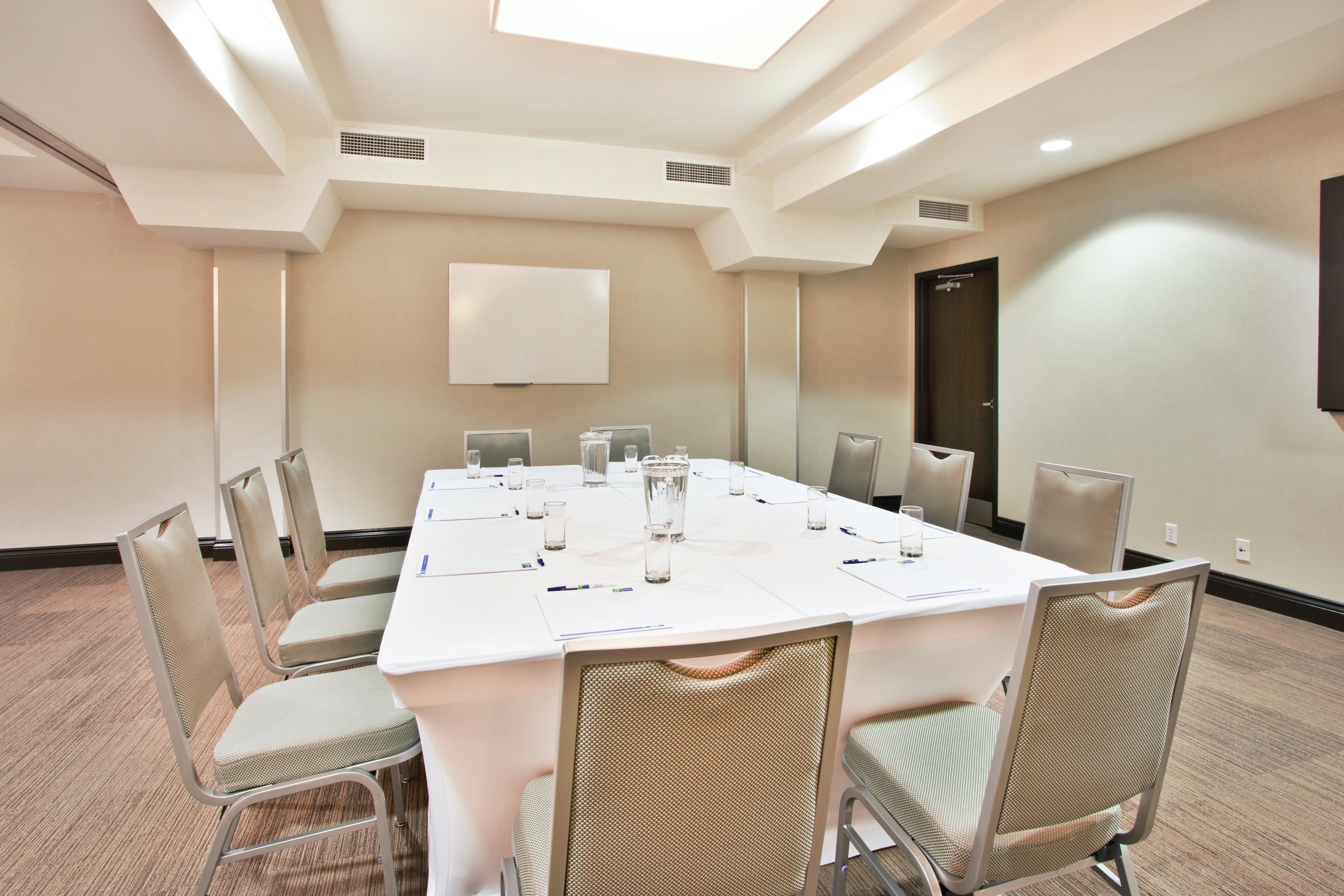 Holiday Inn Express - Sault Ste. Marie By Ihg Buitenkant foto